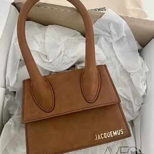 Jacquemus Brown Le papier *Le chiquito moyen* handbag